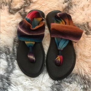 Size 5 Sanuk sandals
